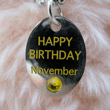 ラインストーン付きペンダント