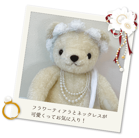 フラワーティアラとネックレスが
可愛くってお気に入り！
