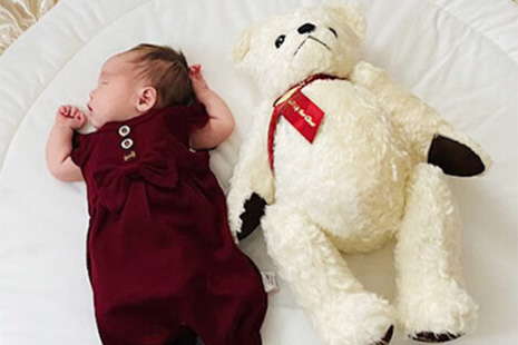 出産祝いにおすすめ!今人気の体重ベア・ウェイトドールとは?