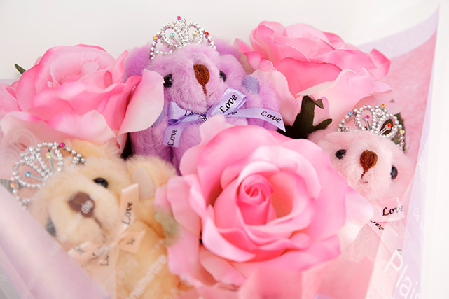 チビ束：セシル（ピンク色のバラの造花3本付き）